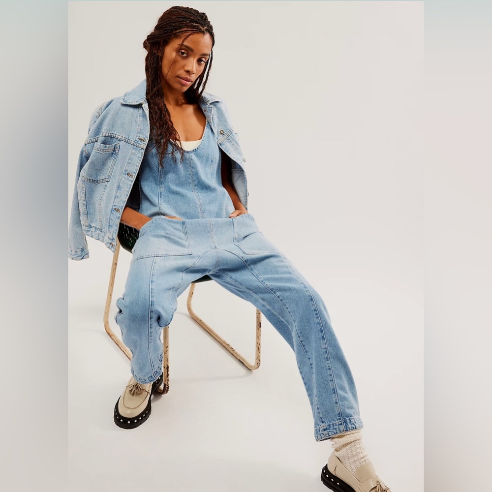 Free People We the Free High RollerJumpsuit in Kansas wash. In stores right now!